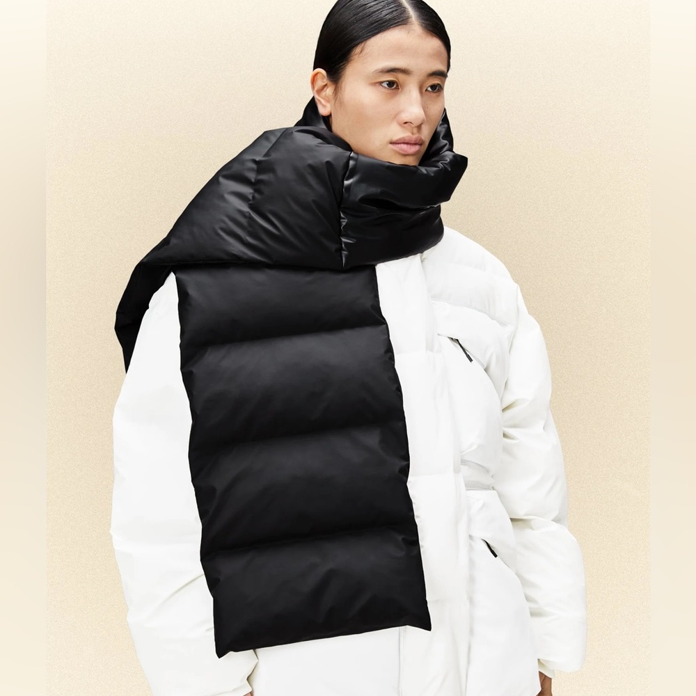 RAINS quilted Puffer Scarf